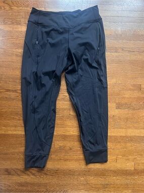Athleta size large distance Jogger Pants